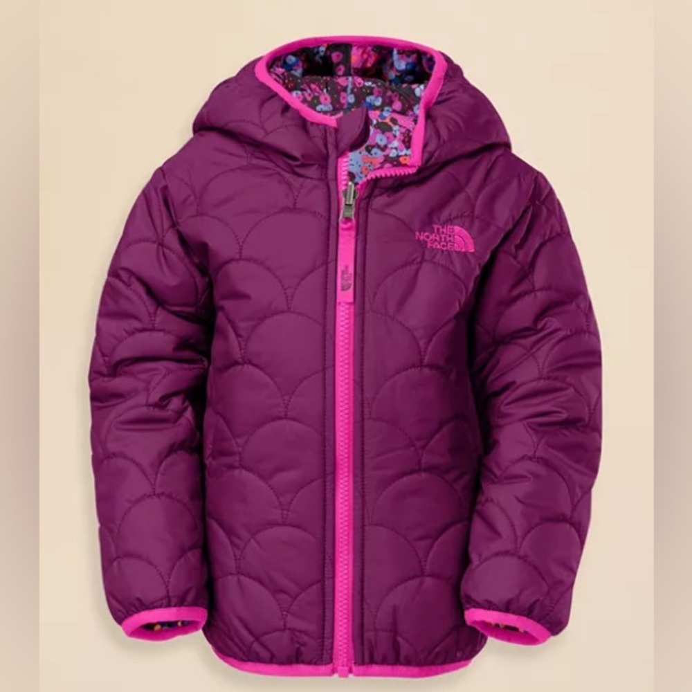 The North Face® Down Fill 550
Girls' Reversible Perrito Jacket purple/Quilted